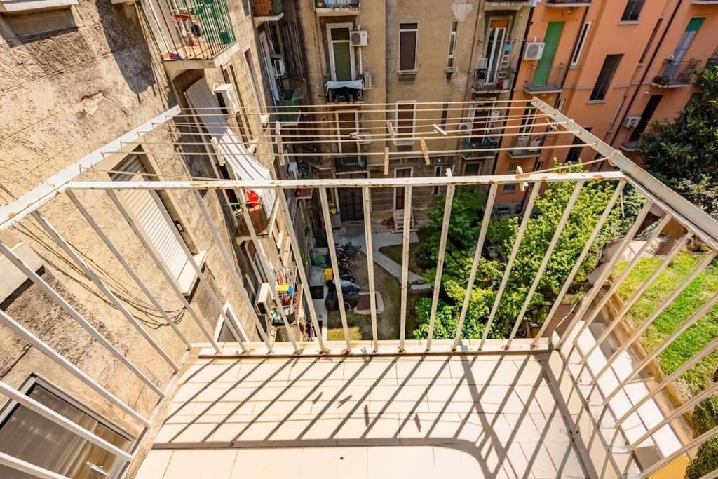 Appartamento Navigli Duomo Bocconi Modern House Double-room Milano