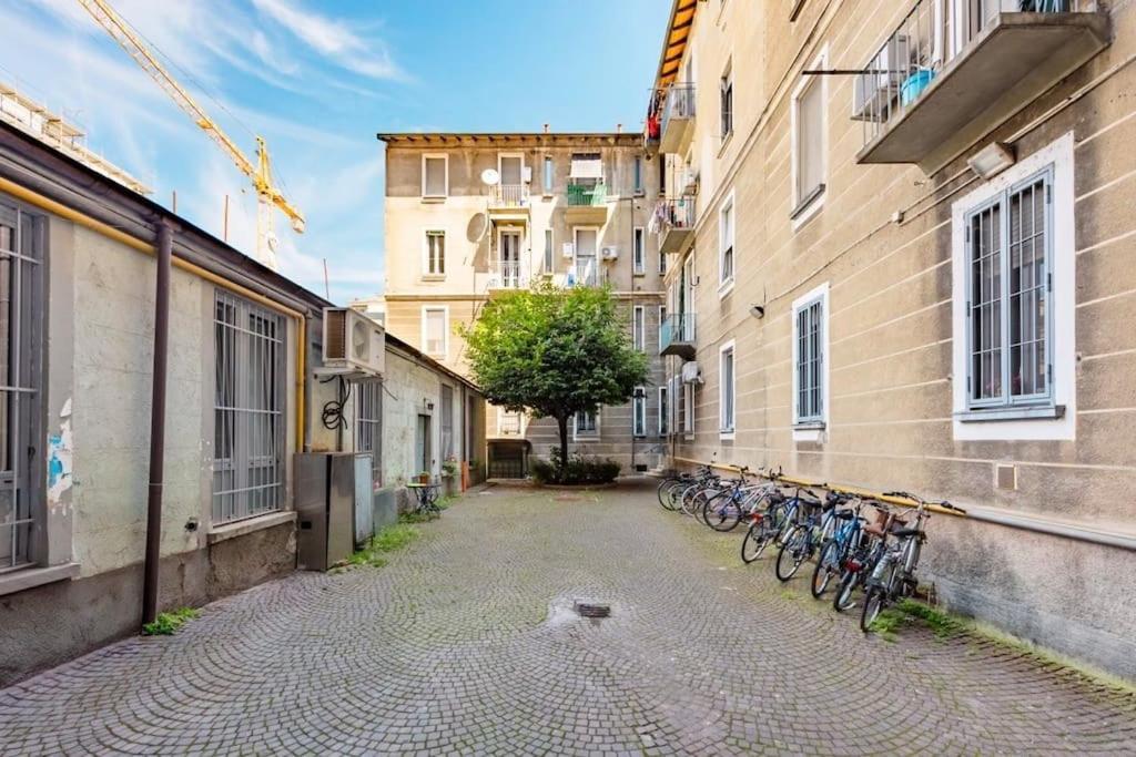 Appartamento Navigli Duomo Bocconi Modern House Double-room Milano